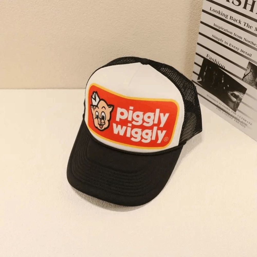 Piggly Wiggly Trucker Hat -NWOT